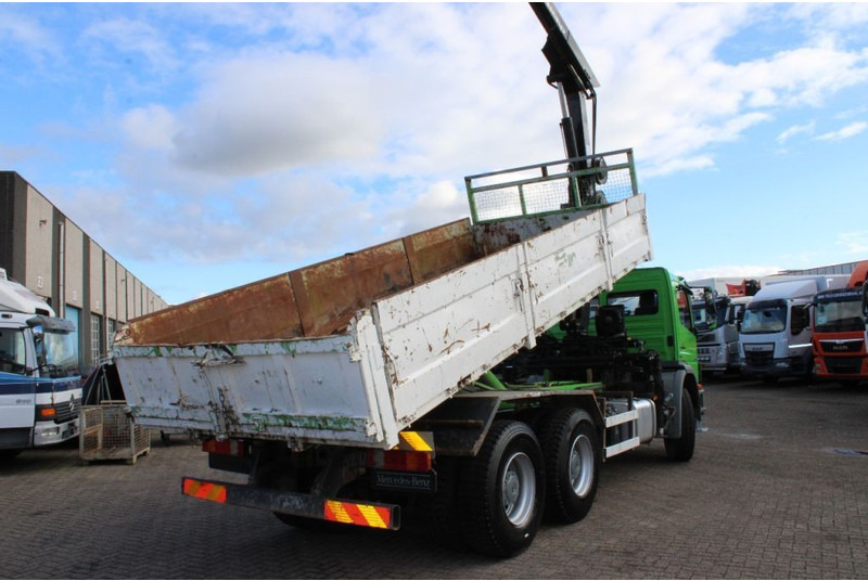 Mercedes-Benz Axor 2633 + TIPPER + HIAB 144 + REMOTE + MANUAL + 6x4 - Camion benne, Camion grue: photos 4 Mercedes-Benz Axor 2633 + TIPPER + HIAB 144 + REMOTE + MANUAL + 6x4 - Camion benne, Camion grue: photos 4