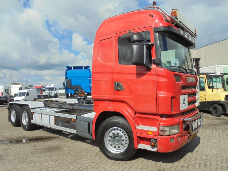 Scania R470 + 6X2 + PTO - Châssis cabine: photos 3 Scania R470 + 6X2 + PTO - Châssis cabine: photos 3