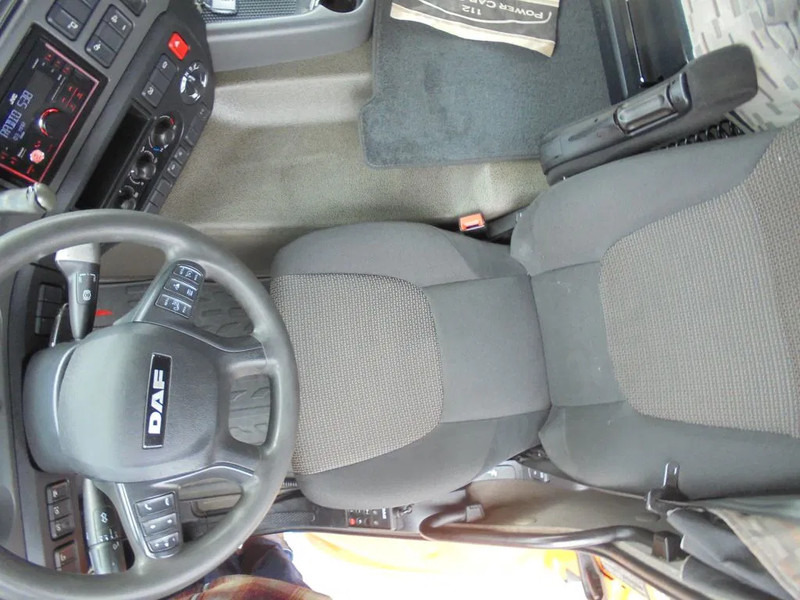 DAF CF 400 + Euro 6 - Tracteur routier: photos 4 DAF CF 400 + Euro 6 - Tracteur routier: photos 4