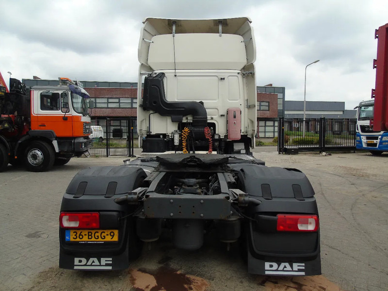 Tracteur routier DAF CF 400: photos 8
