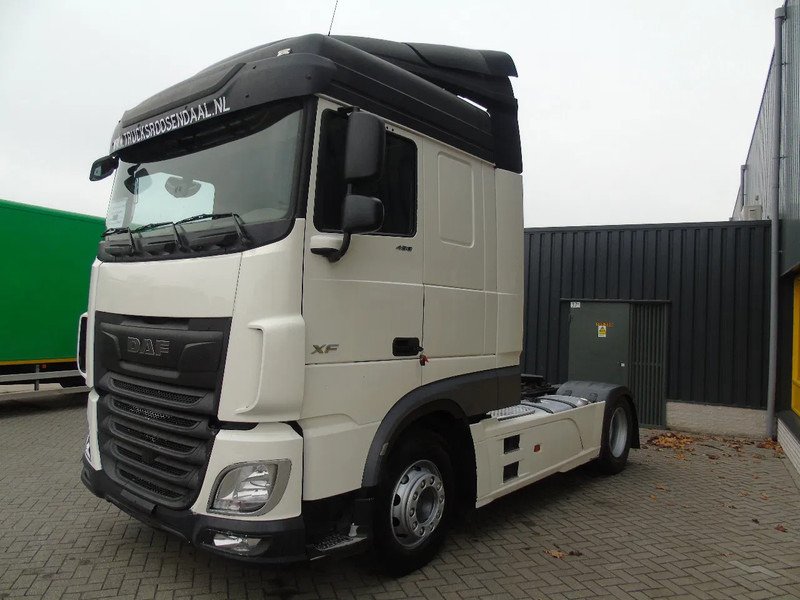 DAF XF 106.480 + EURO 6 + SPOILER - Tracteur routier: photos 2 DAF XF 106.480 + EURO 6 + SPOILER - Tracteur routier: photos 2