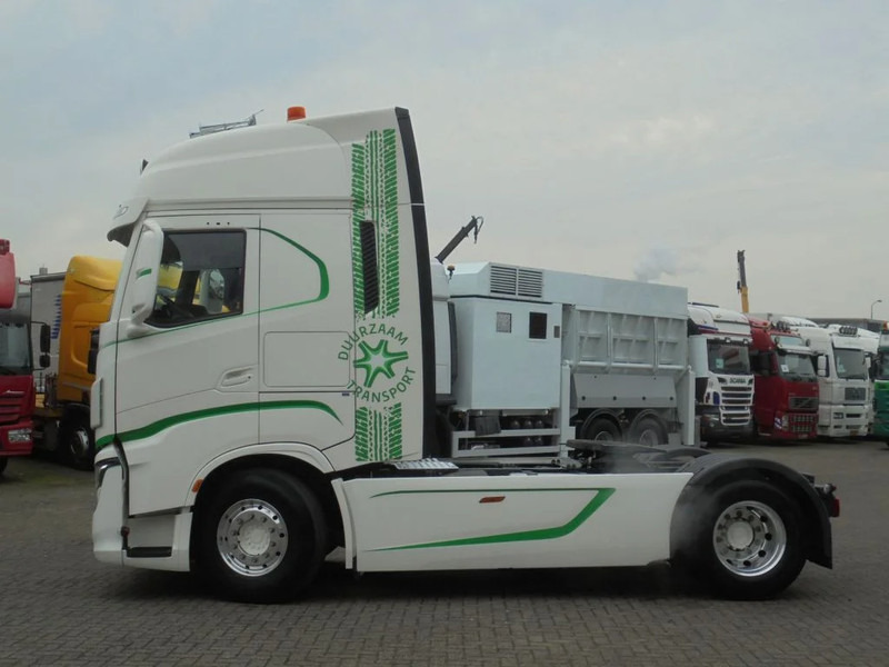 Tracteur routier Iveco S-WAY 460+ Euro 6 + LNG + CNG + Retarder: photos 10