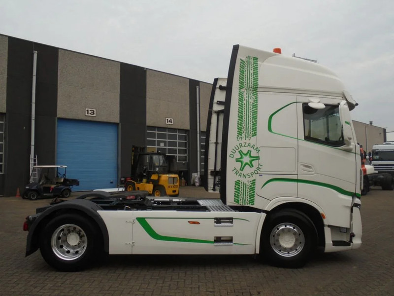Tracteur routier Iveco S-WAY 460+ Euro 6 + LNG + CNG + Retarder: photos 6