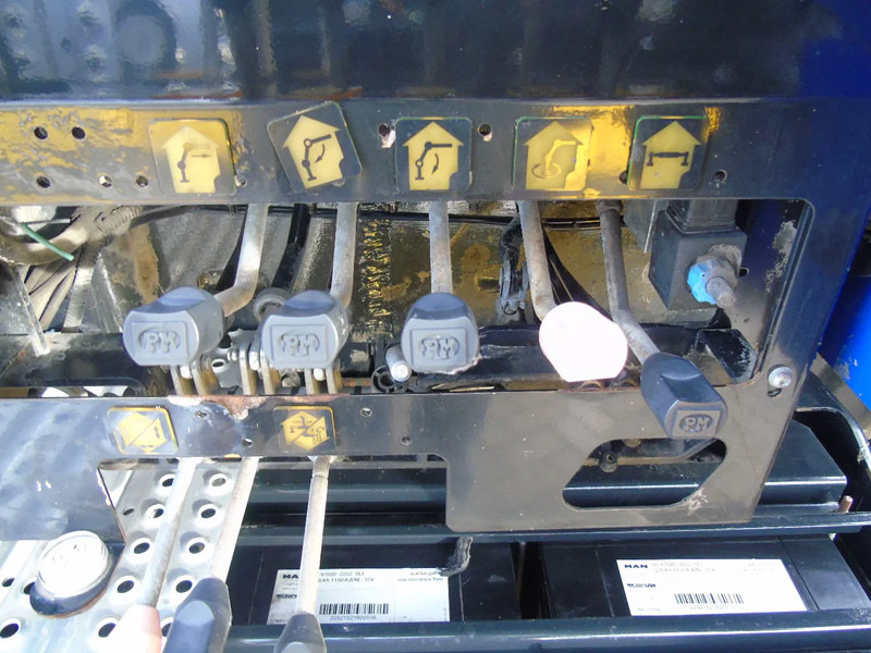 Tracteur routier MAN TGX 18.500 + PM 32TON + 4EXTENSION + EURO 6: photos 13 Tracteur routier MAN TGX 18.500 + PM 32TON + 4EXTENSION + EURO 6: photos 13