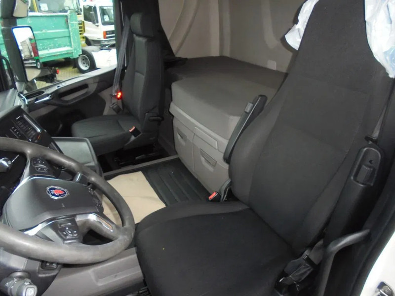 Scania R500 NGS + Retarder + Euro 6 - Tracteur routier: photos 4 Scania R500 NGS + Retarder + Euro 6 - Tracteur routier: photos 4