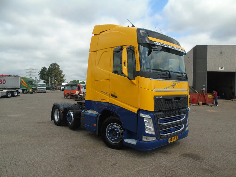 Volvo FH 420 + 6X2 + EURO 6 - Tracteur routier: photos 4 Volvo FH 420 + 6X2 + EURO 6 - Tracteur routier: photos 4