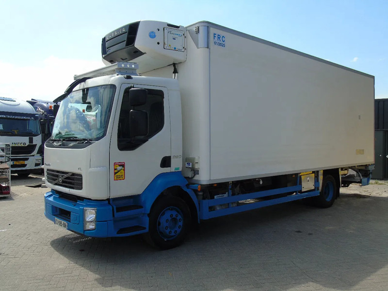 Volvo FL 16.260 +CHEREAU + carrier + manual - Camion frigorifique: photos 2 Volvo FL 16.260 +CHEREAU + carrier + manual - Camion frigorifique: photos 2