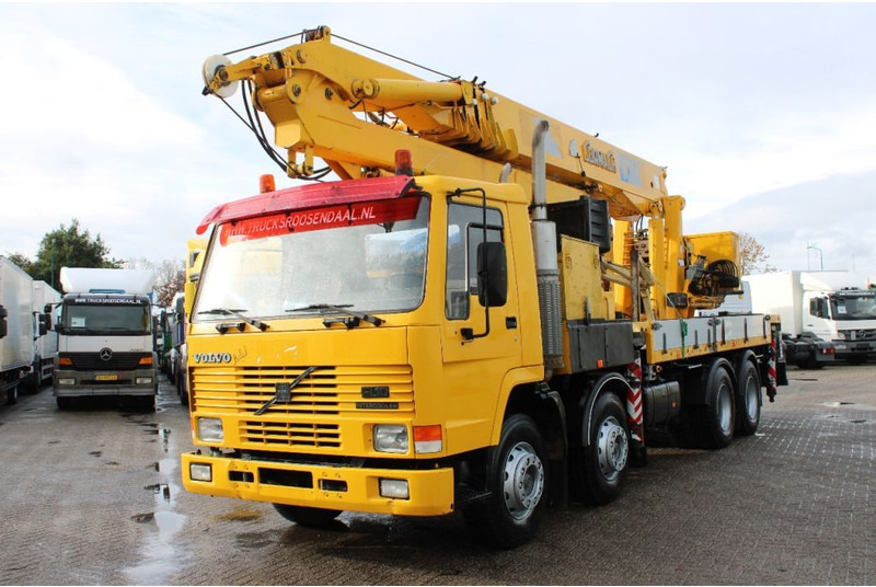 Volvo FL10 8X4 + GROMACH 34 mtr. + EURO 2 - Grue tout-terrain: photos 2 Volvo FL10 8X4 + GROMACH 34 mtr. + EURO 2 - Grue tout-terrain: photos 2