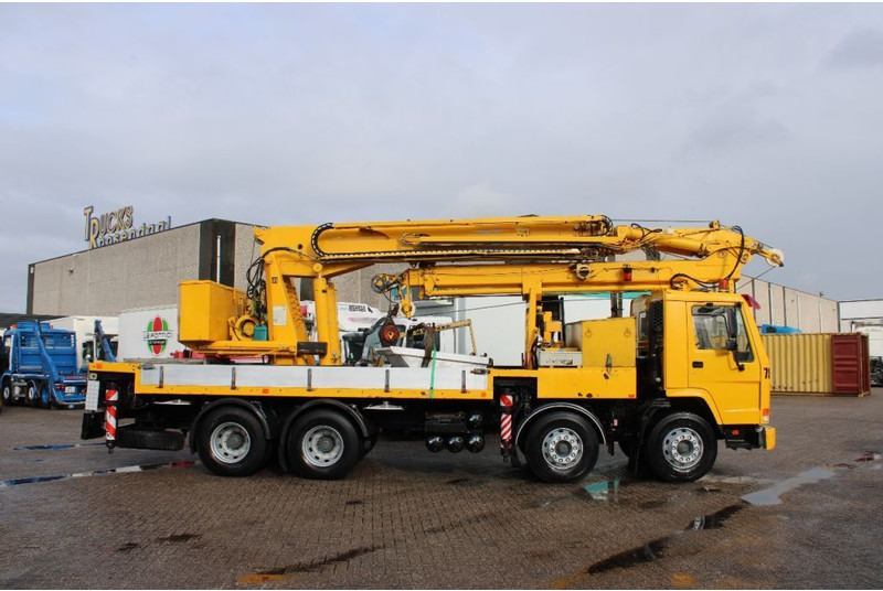 Volvo FL10 8X4 + GROMACH 34 mtr. + EURO 2 - Grue tout-terrain: photos 5 Volvo FL10 8X4 + GROMACH 34 mtr. + EURO 2 - Grue tout-terrain: photos 5