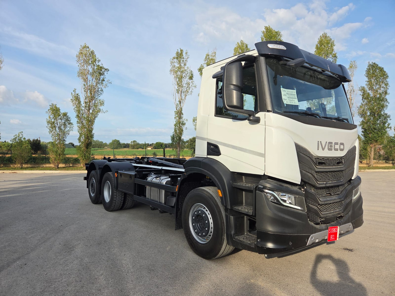 Iveco X-WAY AD280X46Y/PS - Camion porte-conteneur/ Caisse mobile, Camion grue: photos 4 Iveco X-WAY AD280X46Y/PS - Camion porte-conteneur/ Caisse mobile, Camion grue: photos 4