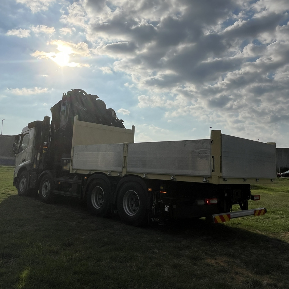 Volvo FM84RF3A - Camion plateau, Camion grue: photos 3 Volvo FM84RF3A - Camion plateau, Camion grue: photos 3