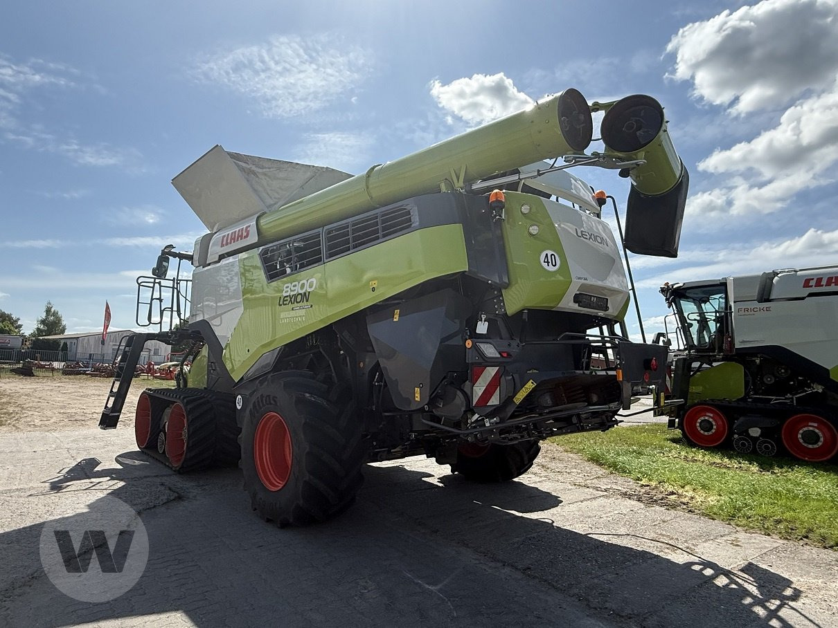 CLAAS Lexion 8900 TT - Moissonneuse-batteuse: photos 4 CLAAS Lexion 8900 TT - Moissonneuse-batteuse: photos 4