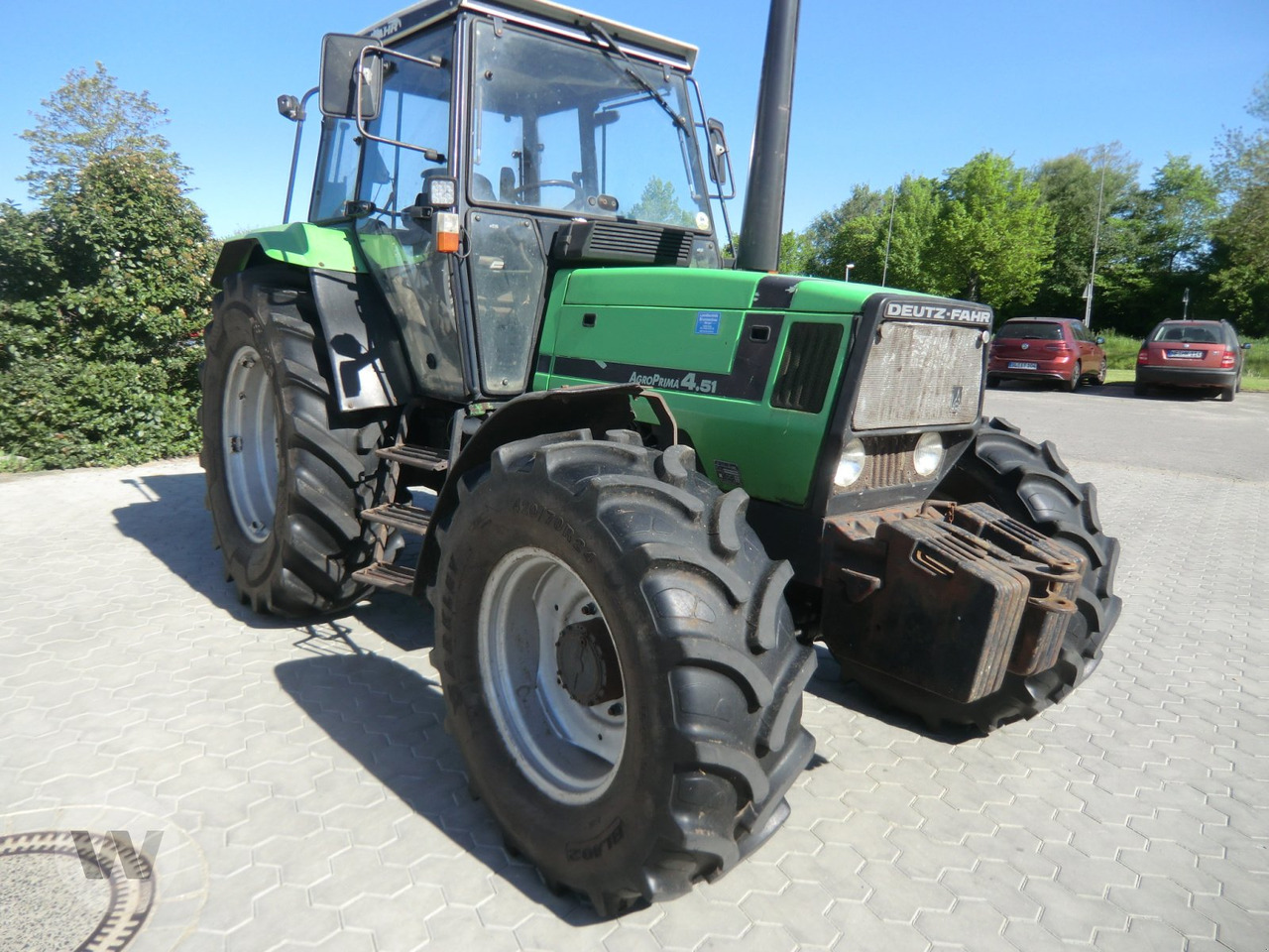 Deutz DX AgroPrima 4.51 - Tracteur agricole: photos 1 Deutz DX AgroPrima 4.51 - Tracteur agricole: photos 1