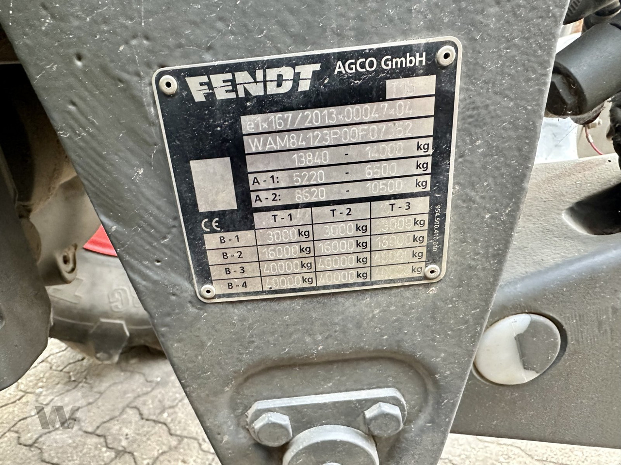 Fendt 826 Vario ProfiPlus - Tracteur agricole: photos 3 Fendt 826 Vario ProfiPlus - Tracteur agricole: photos 3