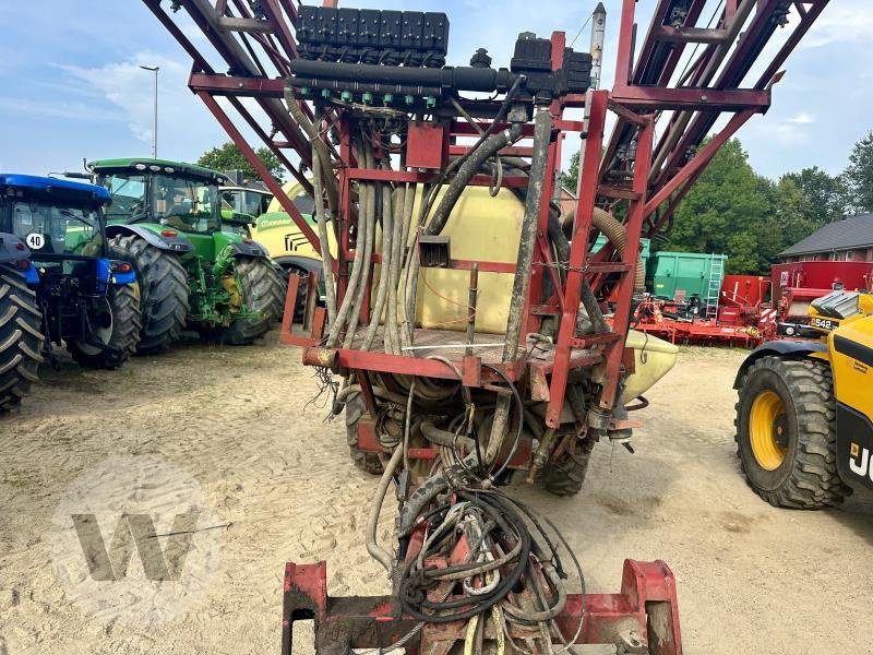 Hardi Commander 2600 - Pulvérisateur traîné: photos 3 Hardi Commander 2600 - Pulvérisateur traîné: photos 3
