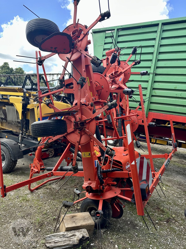 Kuhn GF 8712 - Faneuse: photos 5 Kuhn GF 8712 - Faneuse: photos 5