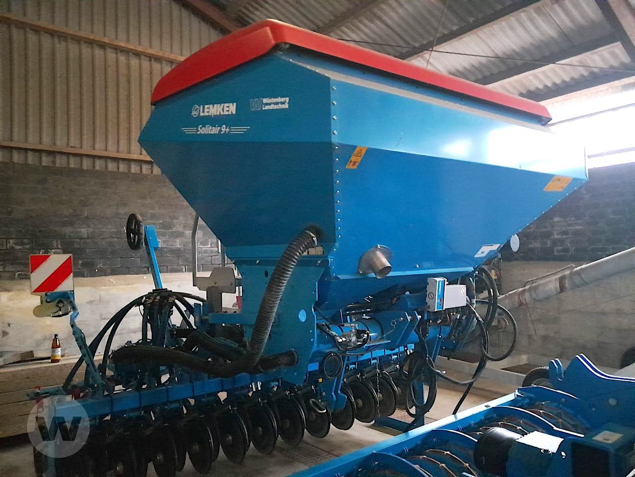 Lemken Zirkon 12/300 - Herse rotative: photos 3 Lemken Zirkon 12/300 - Herse rotative: photos 3