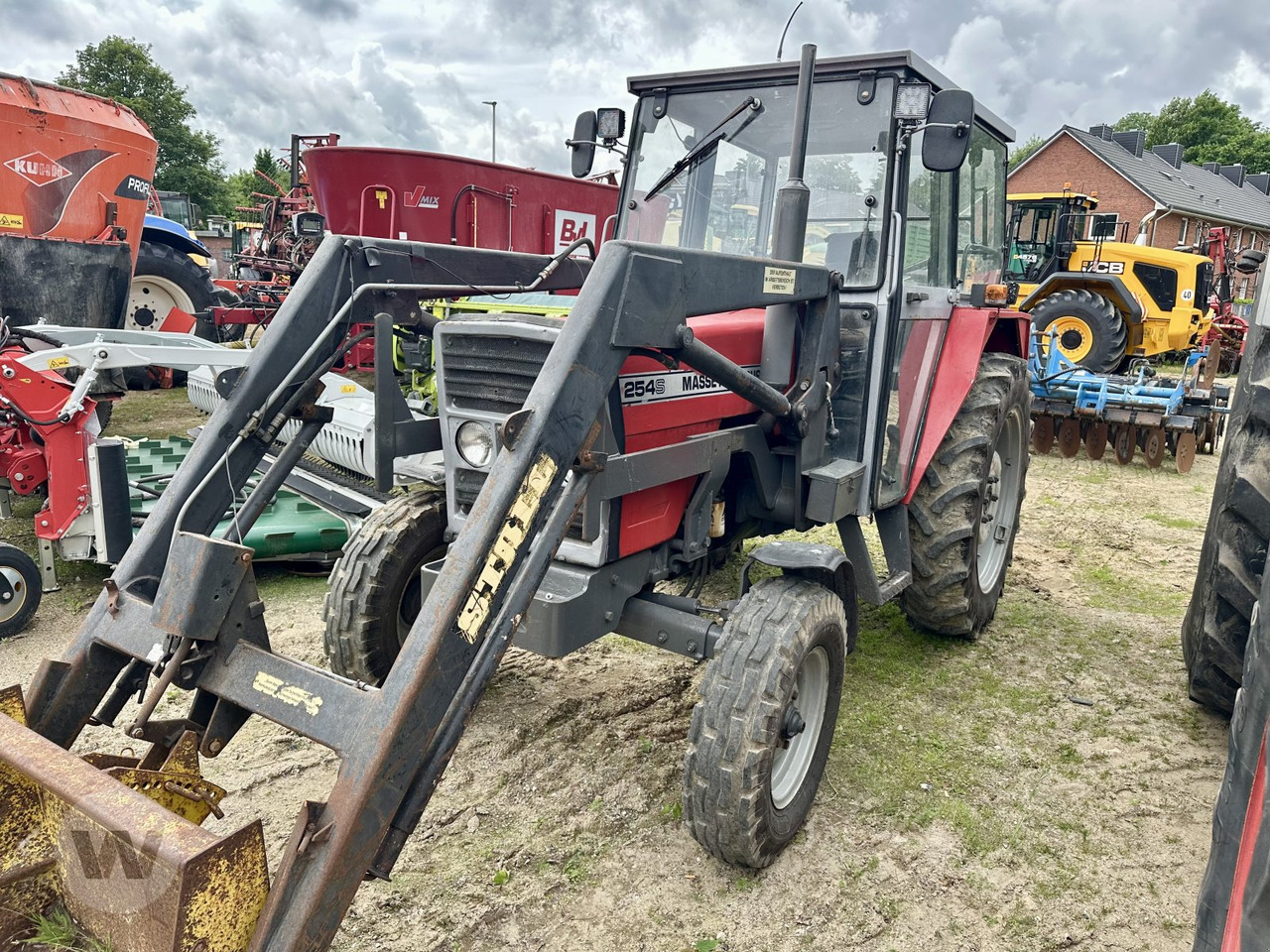 Massey Ferguson 254S - Tracteur agricole: photos 2 Massey Ferguson 254S - Tracteur agricole: photos 2
