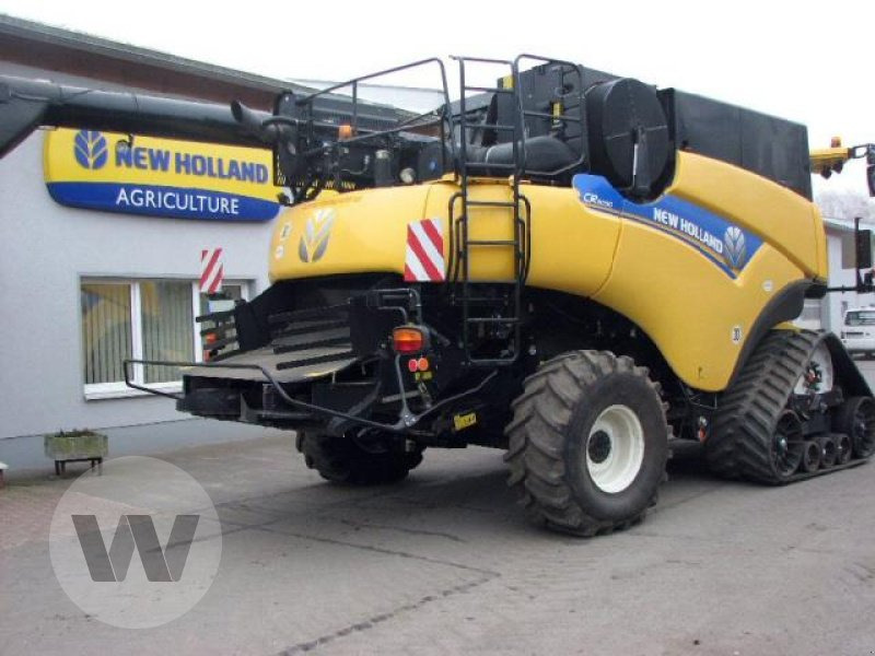 New Holland CR 9090 SCR - Moissonneuse-batteuse: photos 3 New Holland CR 9090 SCR - Moissonneuse-batteuse: photos 3