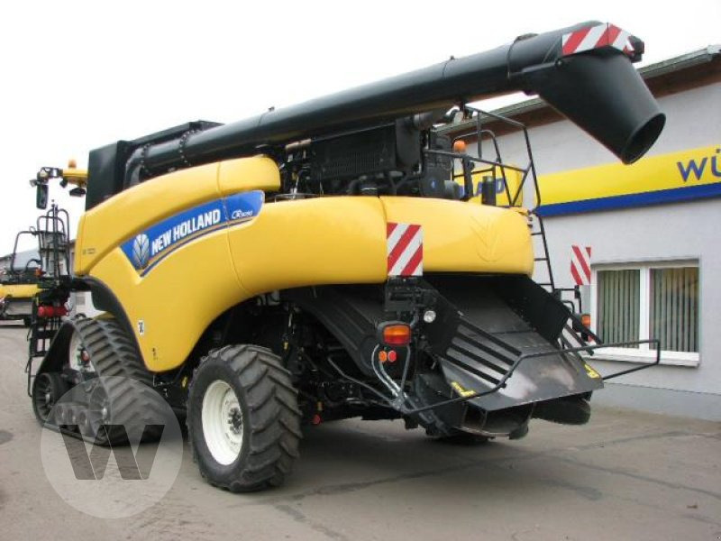 New Holland CR 9090 SCR - Moissonneuse-batteuse: photos 5 New Holland CR 9090 SCR - Moissonneuse-batteuse: photos 5