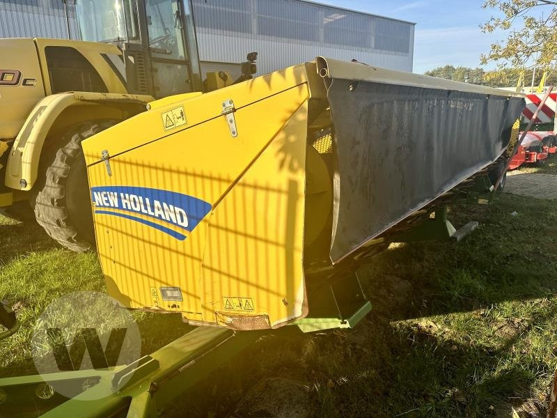 New Holland GPS Schneidwerk - Accessoire aux ensileuses: photos 2 New Holland GPS Schneidwerk - Accessoire aux ensileuses: photos 2