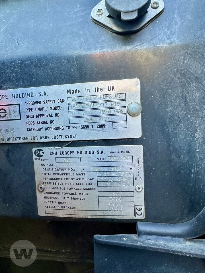 New Holland T 7.210 - Tracteur agricole: photos 2 New Holland T 7.210 - Tracteur agricole: photos 2