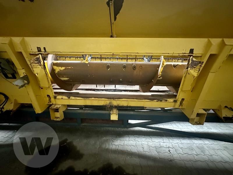New Holland VARIFEED 35V - Moissoneuse: photos 4 New Holland VARIFEED 35V - Moissoneuse: photos 4