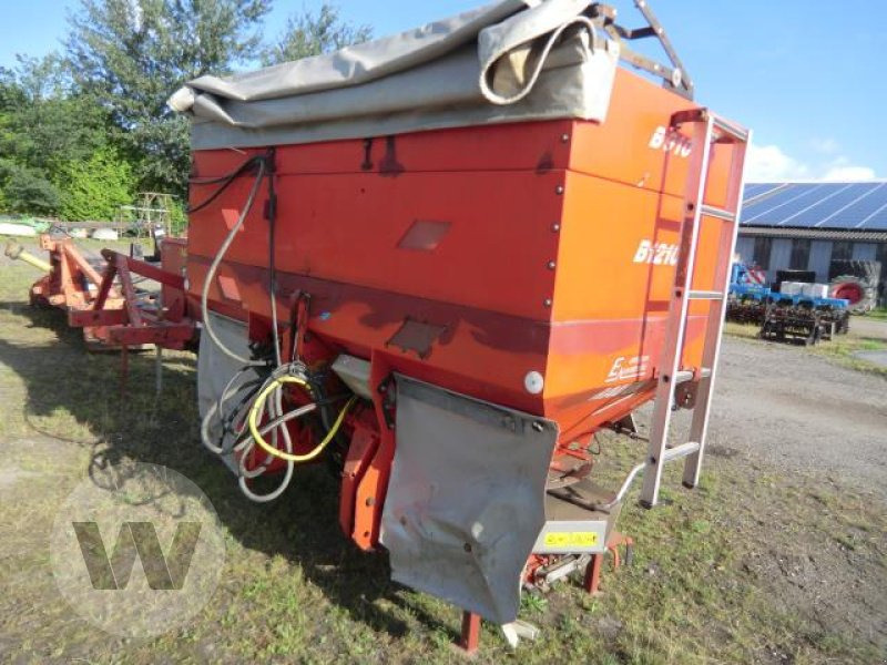 Rauch Axera H EMC - Distributeur d'engrais: photos 2 Rauch Axera H EMC - Distributeur d'engrais: photos 2