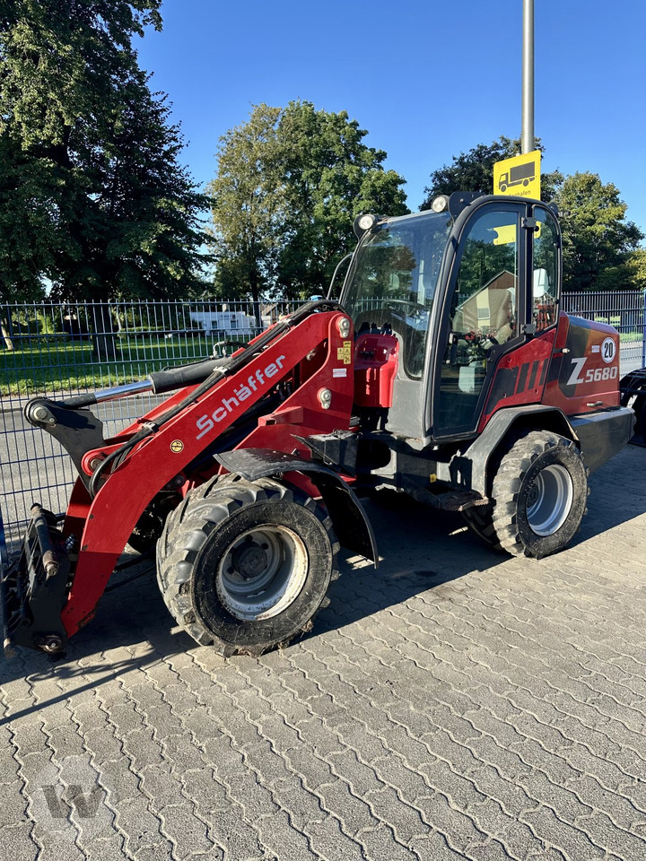 Schäffer 5680Z - Valet de ferme: photos 3 Schäffer 5680Z - Valet de ferme: photos 3