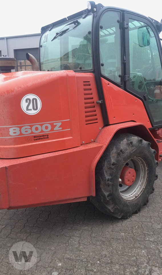 Schäffer 8600 Z - Valet de ferme: photos 3 Schäffer 8600 Z - Valet de ferme: photos 3