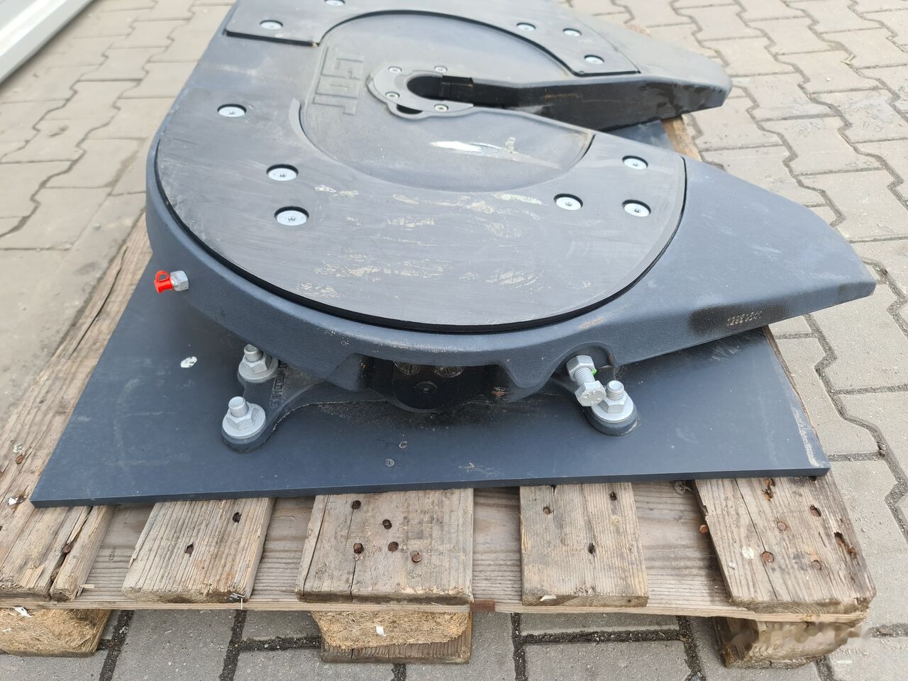 Jost JSK37ME140E1W JSK 37ME 140 12981641 MP 0815-074 - Sellette d'attelage pour Camion: photos 3 Jost JSK37ME140E1W JSK 37ME 140 12981641 MP 0815-074 - Sellette d'attelage pour Camion: photos 3