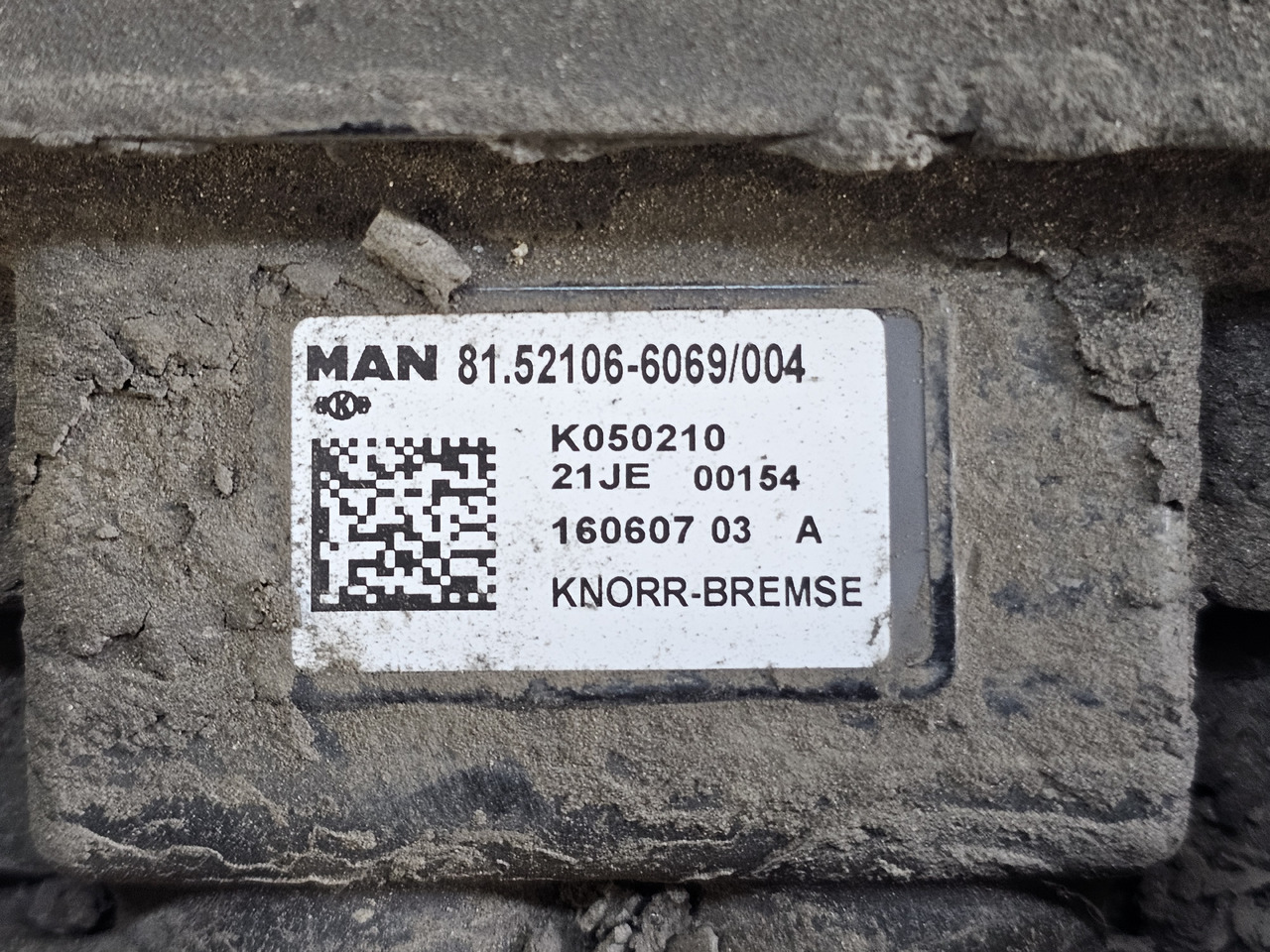 MAN TGS TGX / REAR EBS VALVE / 81521066069 - Valve de frein: photos 3 MAN TGS TGX / REAR EBS VALVE / 81521066069 - Valve de frein: photos 3