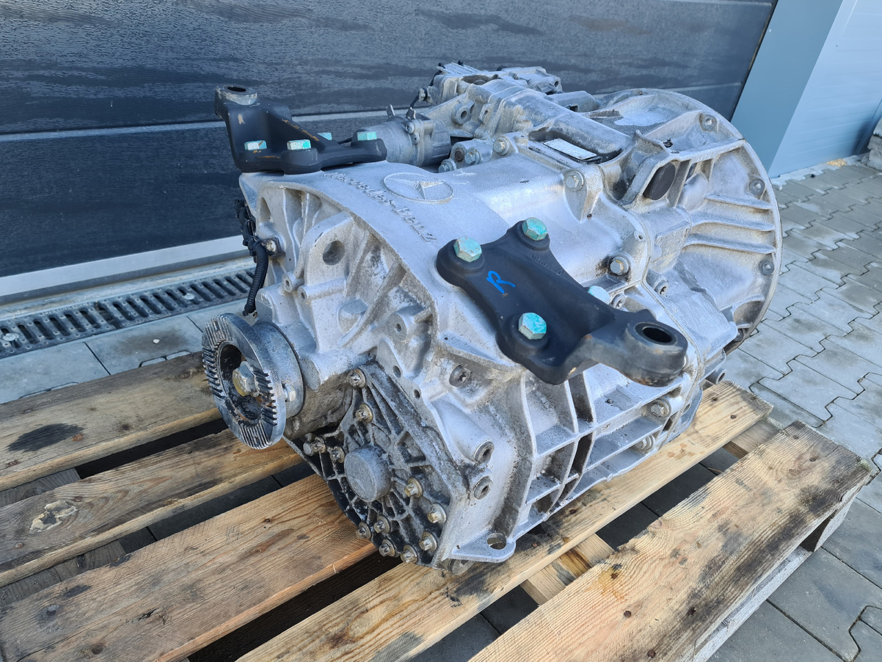 MERCEDES ATEGO ANTOS / COMPLETE GEARBOX / G140-8 / WORLDWIDE DELIVERY - Boîte de vitesse: photos 5 MERCEDES ATEGO ANTOS / COMPLETE GEARBOX / G140-8 / WORLDWIDE DELIVERY - Boîte de vitesse: photos 5
