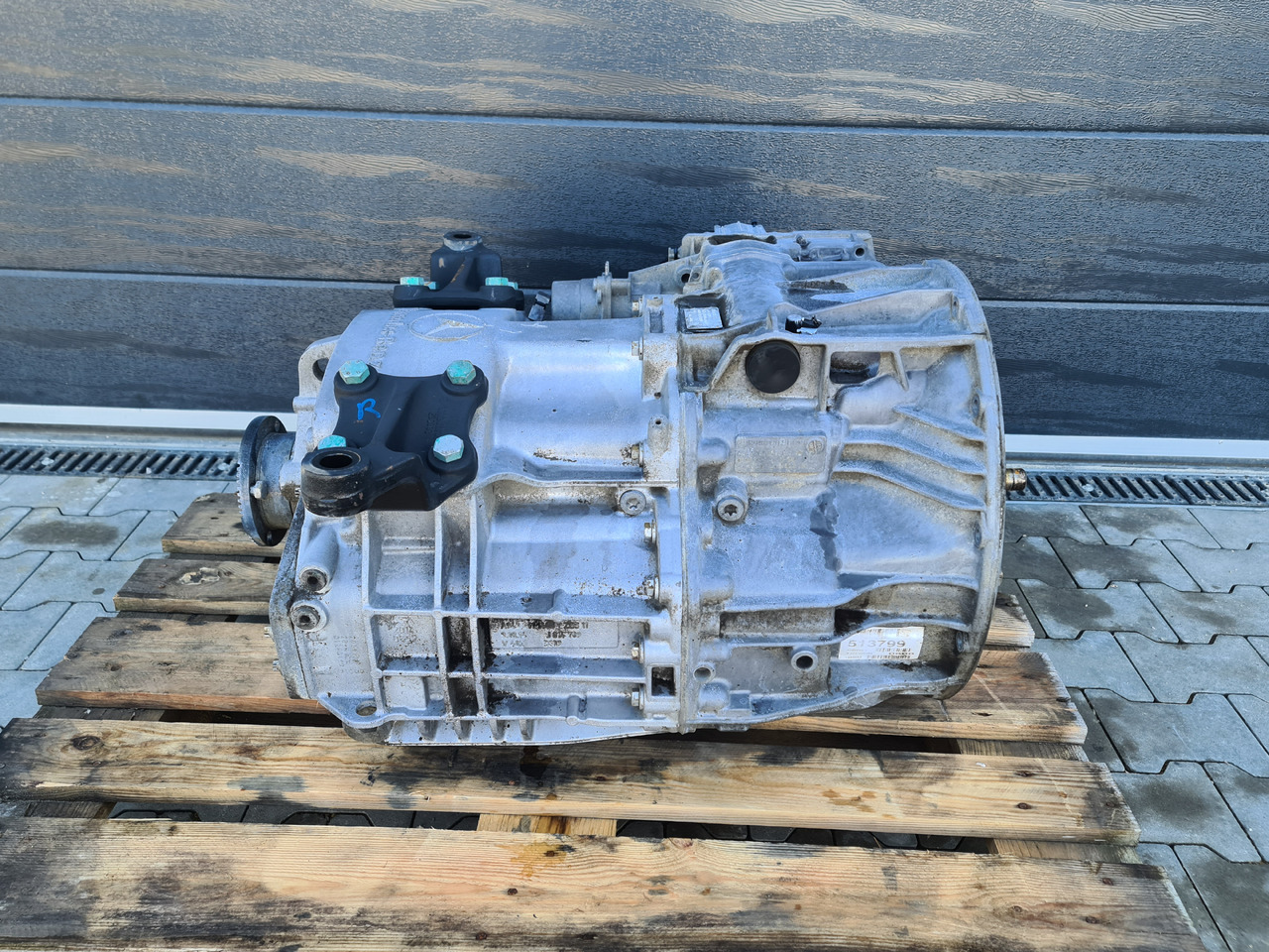 MERCEDES ATEGO ANTOS / COMPLETE GEARBOX / G140-8 / WORLDWIDE DELIVERY - Boîte de vitesse: photos 4 MERCEDES ATEGO ANTOS / COMPLETE GEARBOX / G140-8 / WORLDWIDE DELIVERY - Boîte de vitesse: photos 4