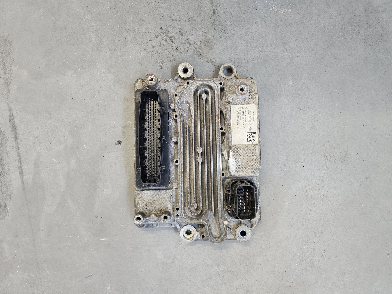 MERCEDES-BENZ ATEGO EURO 6 / OM936 / ENGINE ECU / A0014465235 - Bloc de gestion: photos 2 MERCEDES-BENZ ATEGO EURO 6 / OM936 / ENGINE ECU / A0014465235 - Bloc de gestion: photos 2