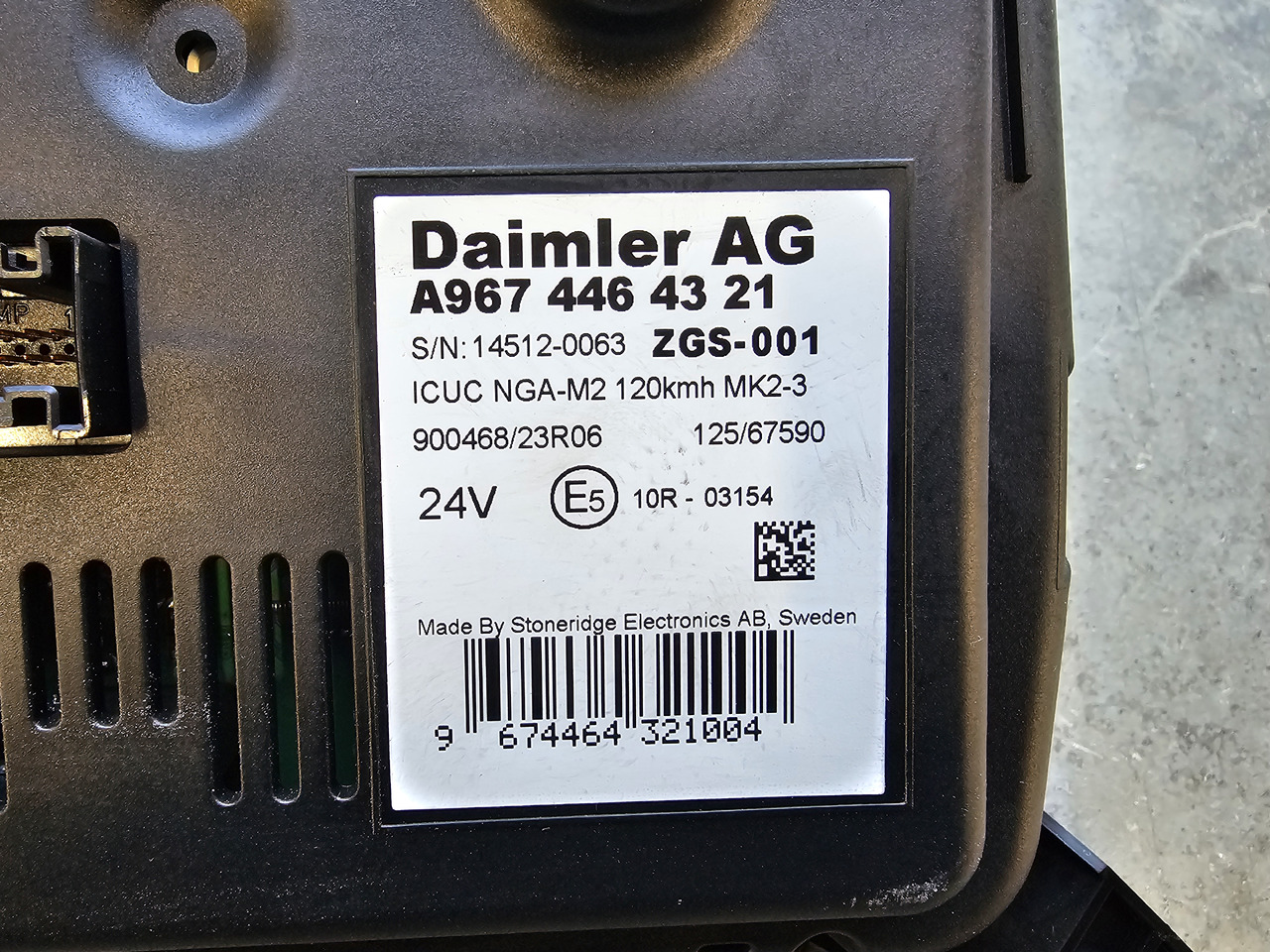 MERCEDES-BENZ ATEGO EURO 6 / DASHBOARD COUNTER / A9674464321 ZGS-001 - Pièces de rechange: photos 4 MERCEDES-BENZ ATEGO EURO 6 / DASHBOARD COUNTER / A9674464321 ZGS-001 - Pièces de rechange: photos 4