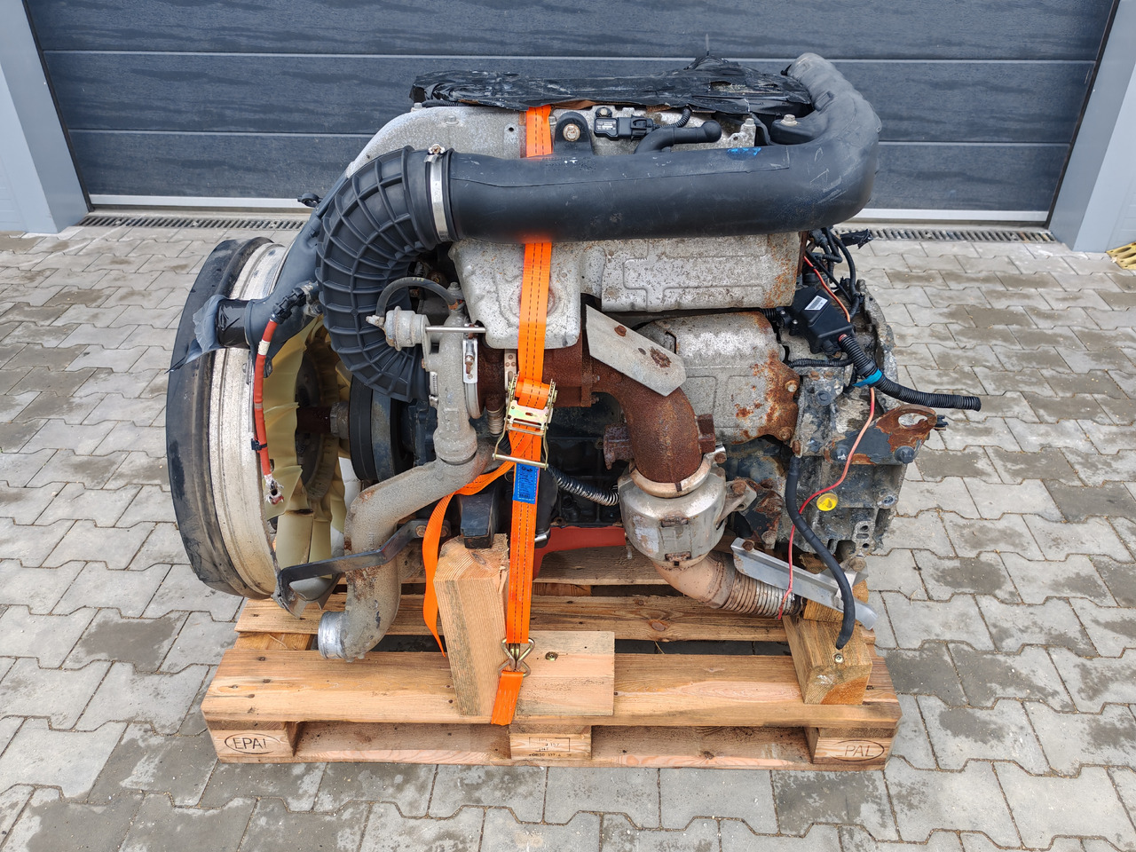 RENAULT DXI5 180 EUV / EURO 5 / COMPLETE ENGINE - Moteur: photos 1 RENAULT DXI5 180 EUV / EURO 5 / COMPLETE ENGINE - Moteur: photos 1