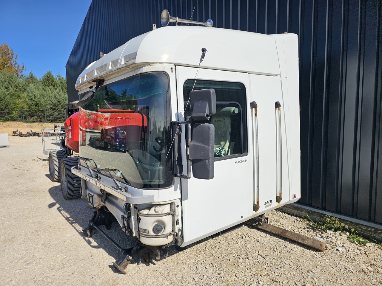 RENAULT MAGNUM DXI VEGA LIFT / COMPLETE CABINE - Cabine: photos 4 RENAULT MAGNUM DXI VEGA LIFT / COMPLETE CABINE - Cabine: photos 4