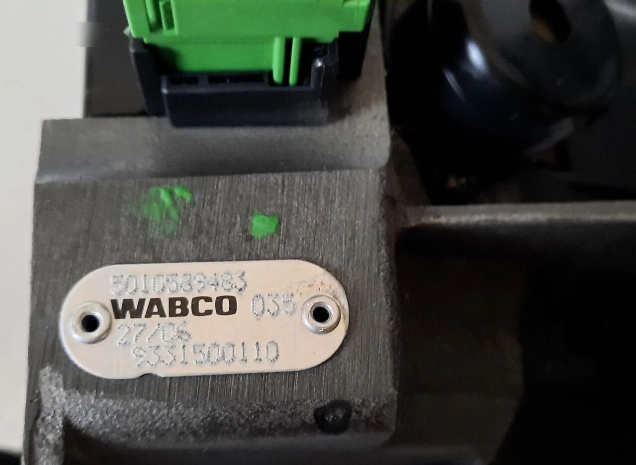 Renault Joystick lewarek zmiany biegów RENAULT MAGNUM DXI 12 Renault truck - Boîte de vitesse pour Camion: photos 5 Renault Joystick lewarek zmiany biegów RENAULT MAGNUM DXI 12 Renault truck - Boîte de vitesse pour Camion: photos 5