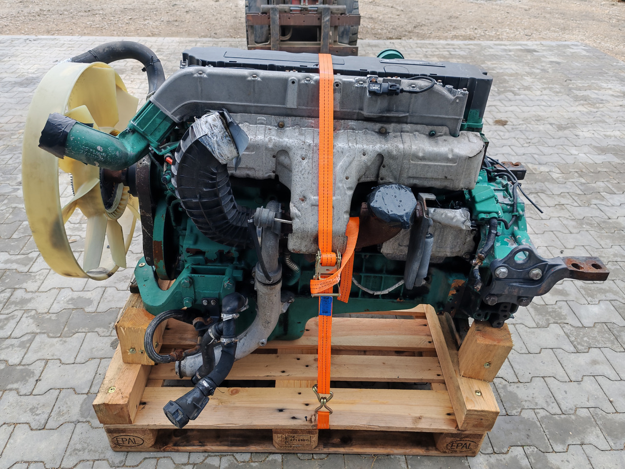 Moteur VOLVO D7E 280 EC06B / EURO 5 / COMPLETE: photos 6 Moteur VOLVO D7E 280 EC06B / EURO 5 / COMPLETE: photos 6