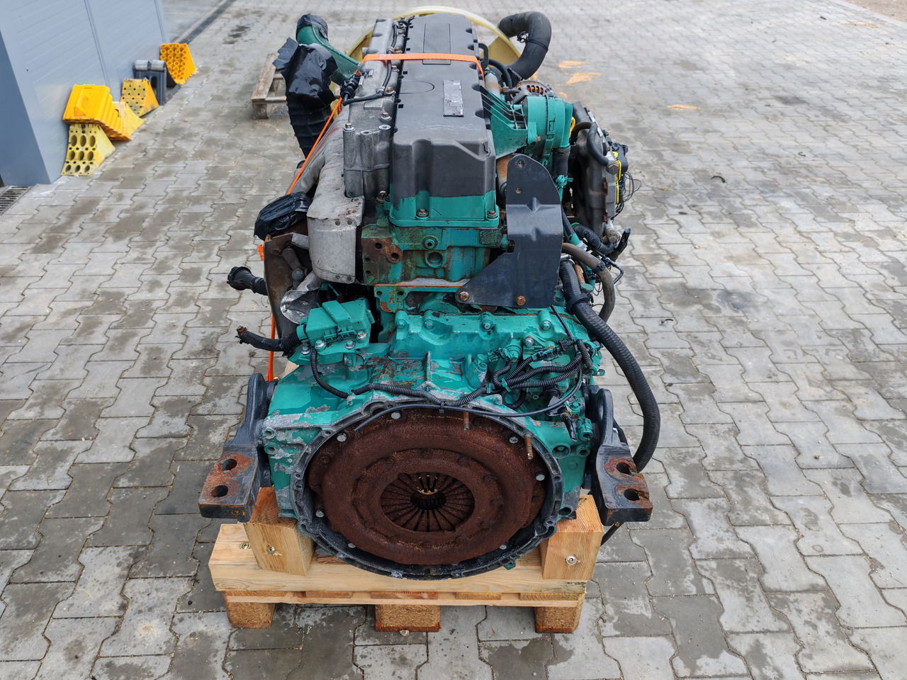 Moteur VOLVO D7E 280 EC06B / EURO 5 / COMPLETE: photos 8 Moteur VOLVO D7E 280 EC06B / EURO 5 / COMPLETE: photos 8