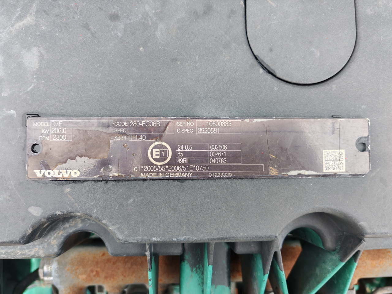 Moteur VOLVO D7E 280 EC06B / EURO 5 / COMPLETE: photos 10 Moteur VOLVO D7E 280 EC06B / EURO 5 / COMPLETE: photos 10