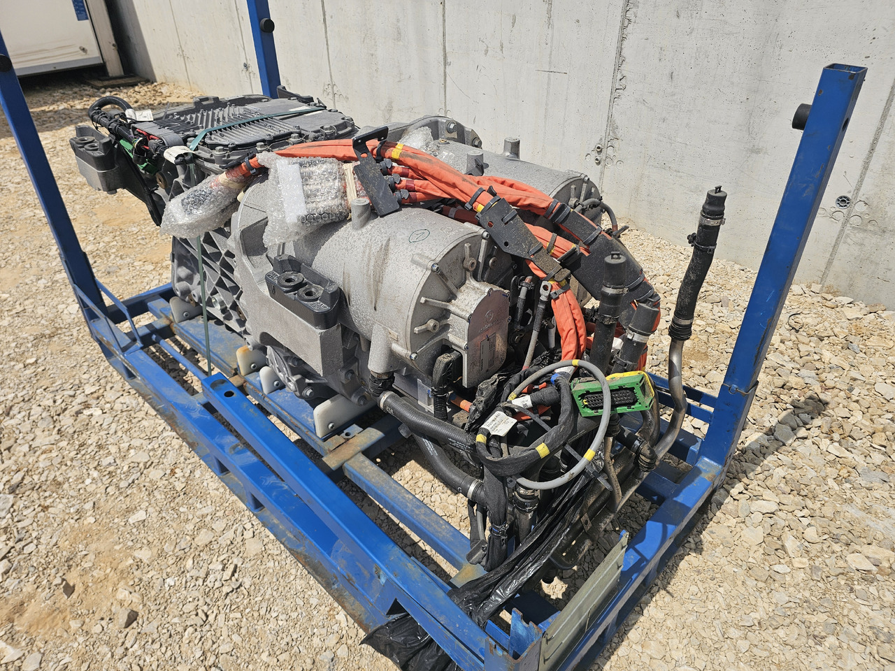 VOLVO FH FM ELECTRIC NEM 3 DRIVETRAIN / EPT2412 / 2400NM - Moteur: photos 2 VOLVO FH FM ELECTRIC NEM 3 DRIVETRAIN / EPT2412 / 2400NM - Moteur: photos 2
