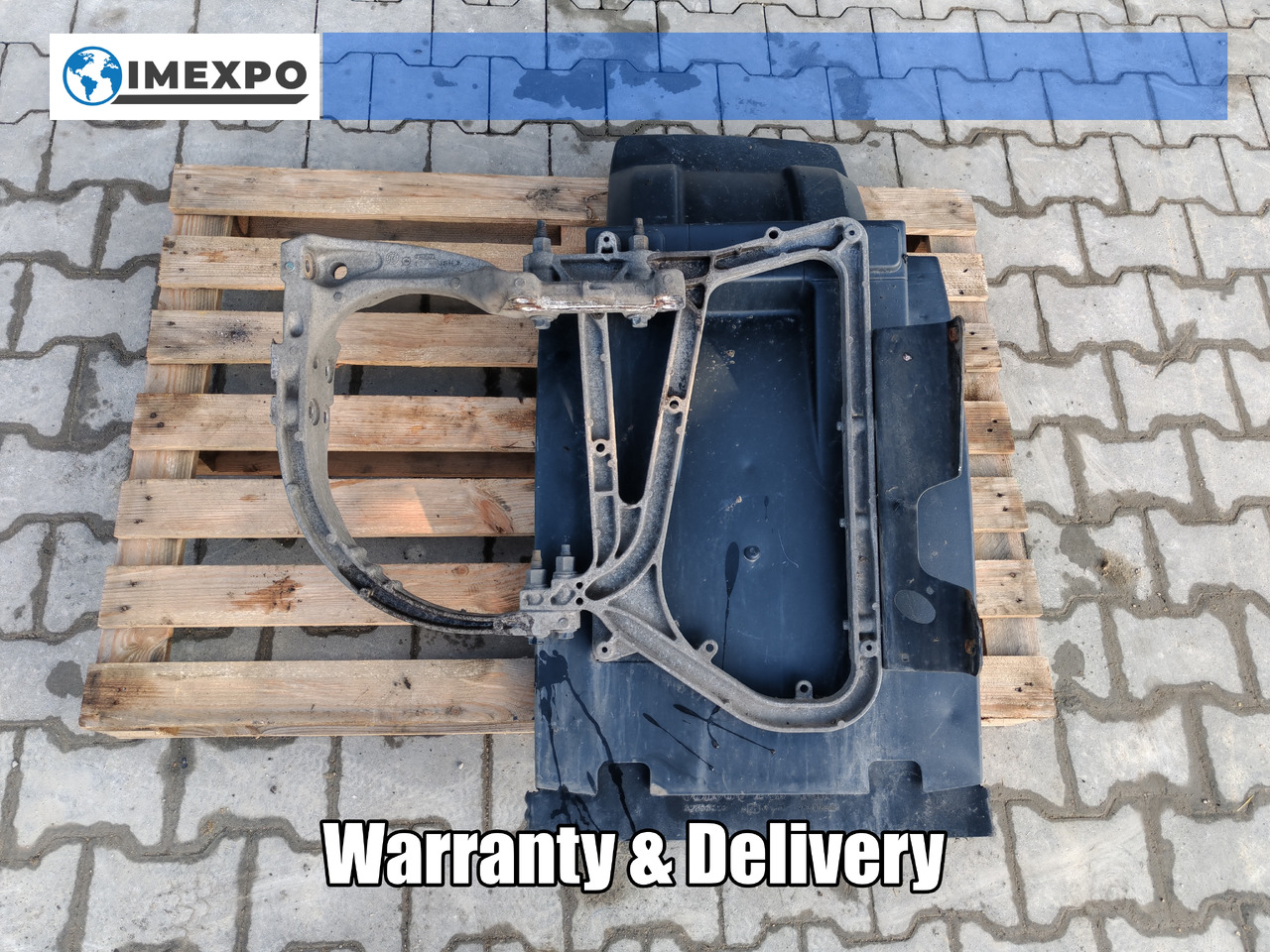 VOLVO FH FM FMX /FRONT AXLE RIGHT MODGUARD / COMPLETE - Carrosserie et extérieur: photos 1 VOLVO FH FM FMX /FRONT AXLE RIGHT MODGUARD / COMPLETE - Carrosserie et extérieur: photos 1