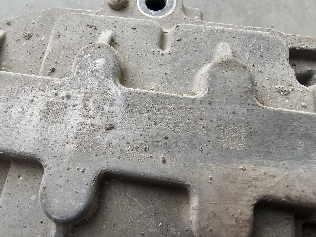 VOLVO FH FM / PWM CLUTCH VALVE / ISHIFT / 21965284 - Boîte de vitesse et pièces: photos 3 VOLVO FH FM / PWM CLUTCH VALVE / ISHIFT / 21965284 - Boîte de vitesse et pièces: photos 3