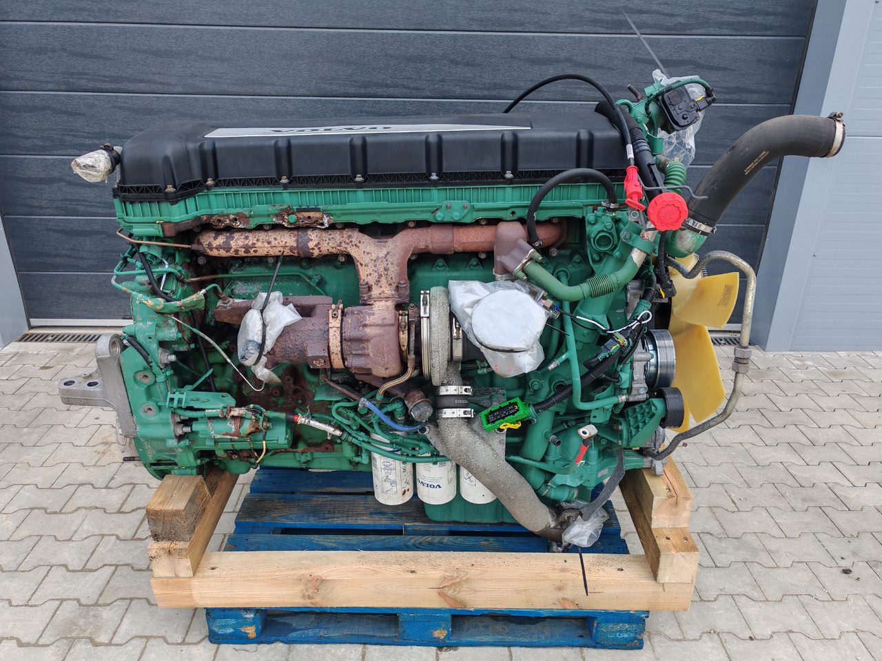 VOLVO FH4 EURO 6 / D13K460 EUVI / COMPLETE ENGINE - Moteur: photos 2 VOLVO FH4 EURO 6 / D13K460 EUVI / COMPLETE ENGINE - Moteur: photos 2