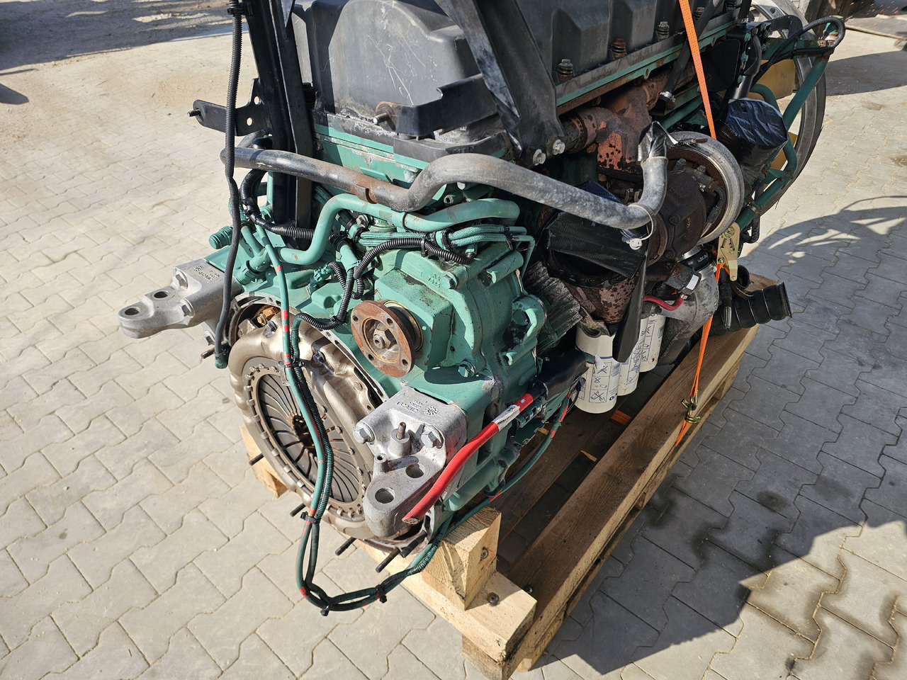 VOLVO FM / D11C 410 EEV / COMPLETE ENGINE - Moteur: photos 5 VOLVO FM / D11C 410 EEV / COMPLETE ENGINE - Moteur: photos 5