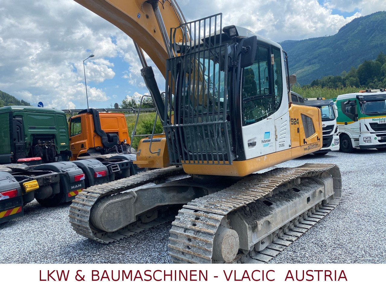 Liebherr R 924 LC - Pelle sur chenille: photos 2 Liebherr R 924 LC - Pelle sur chenille: photos 2