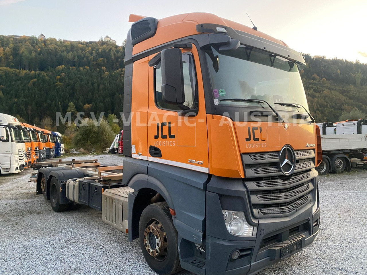 Mercedes-Benz 2542 - Camion porte-conteneur/ Caisse mobile: photos 1 Mercedes-Benz 2542 - Camion porte-conteneur/ Caisse mobile: photos 1
