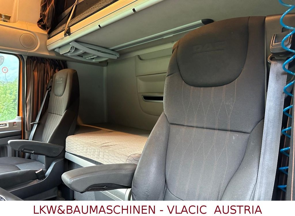 DAF XF 450 FT SSC - ADR AT-FL-EX DAF XF 450 FT SSC Mega SZM vorne Blatt feder - Tracteur routier: photos 5 DAF XF 450 FT SSC - ADR AT-FL-EX DAF XF 450 FT SSC Mega SZM vorne Blatt feder - Tracteur routier: photos 5